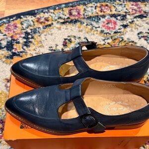 Elegant Navy Leather Mary Jane Flats